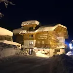 Schoene Aussicht Ξενοδοχείο 3*