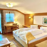 Schoene Aussicht Hotel