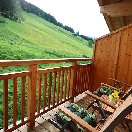 فندق Schoene Aussicht 3*