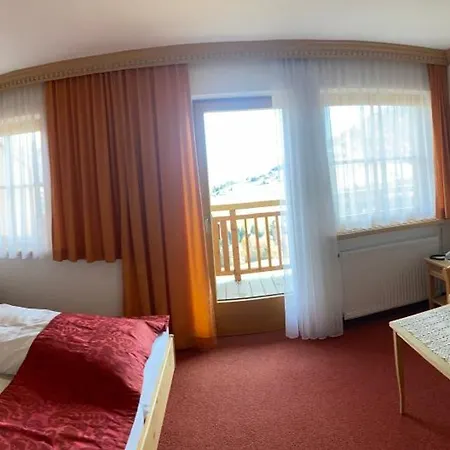 Schoene Aussicht Hotel Kartitsch