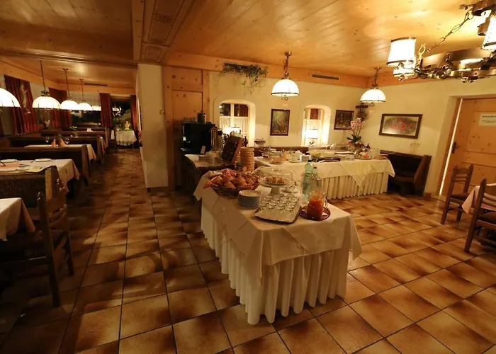 Schoene Aussicht 3* Картитш