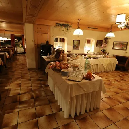 Schoene Aussicht 3* 칼티트슈