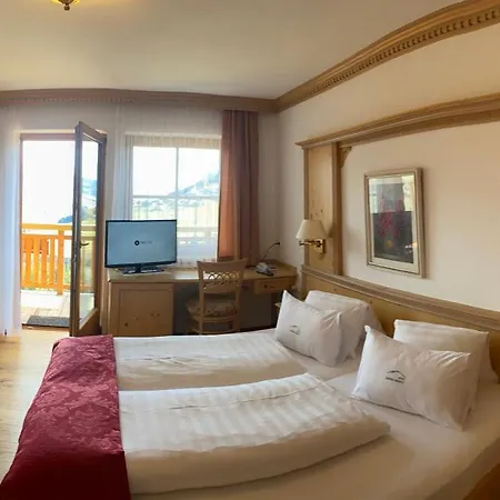 호텔 Schoene Aussicht 칼티트슈