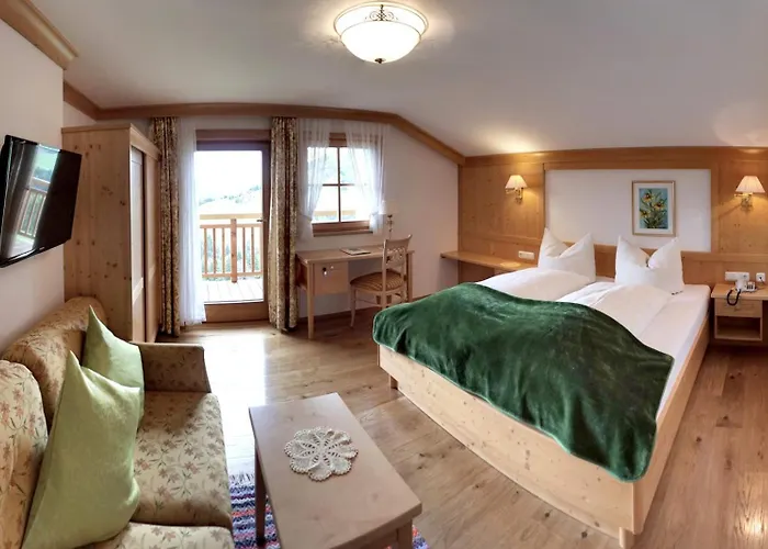 Schoene Aussicht Szálloda