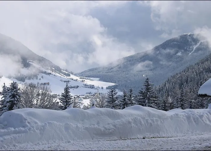 Szálloda Schoene Aussicht