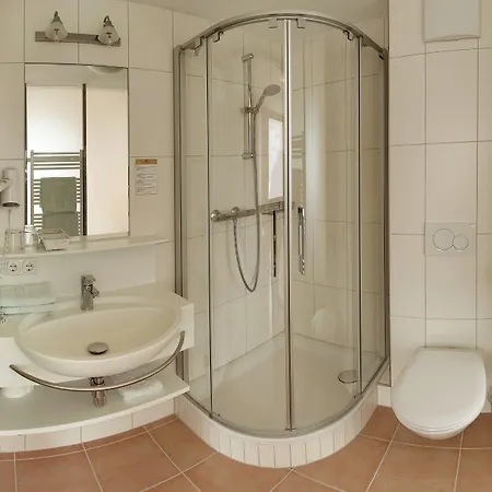 Hotel Schoene Aussicht 3*