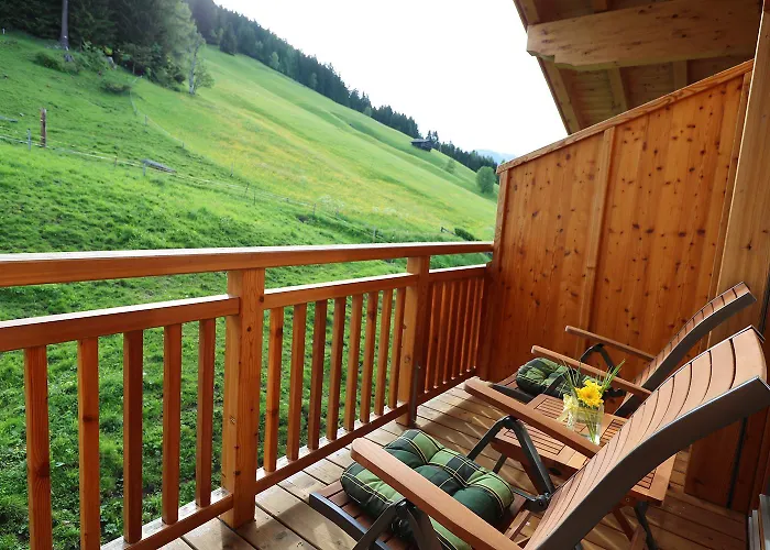 Hotel Schoene Aussicht 3*