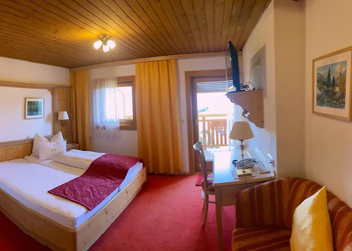 Hotel Schoene Aussicht