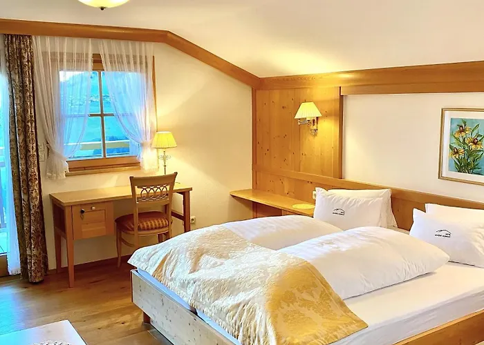 Schoene Aussicht Hotel